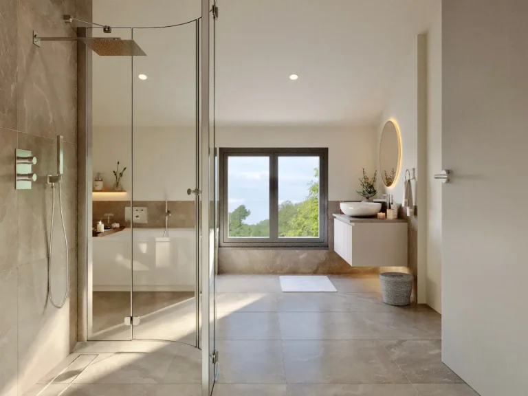 Modernes Badezimmer mit Dusche, Waschbecken, großen Fenstern und neutralen Farbtönen.